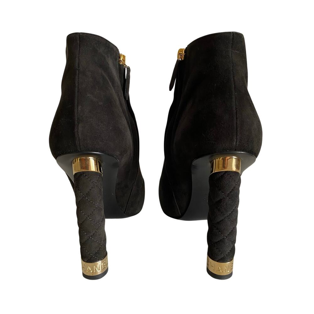 Chanel Black Suede Ankle Boots Quilted Heel CC Gold Cap 39 - Picture 9 of 15